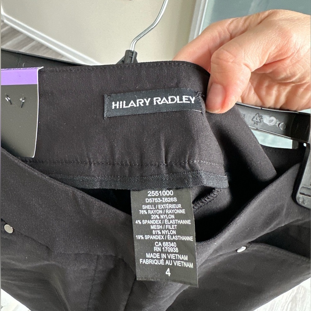 Hilary Radley Classic Black Women's Bermuda Shorts Size 4 - Picture 9 of 10